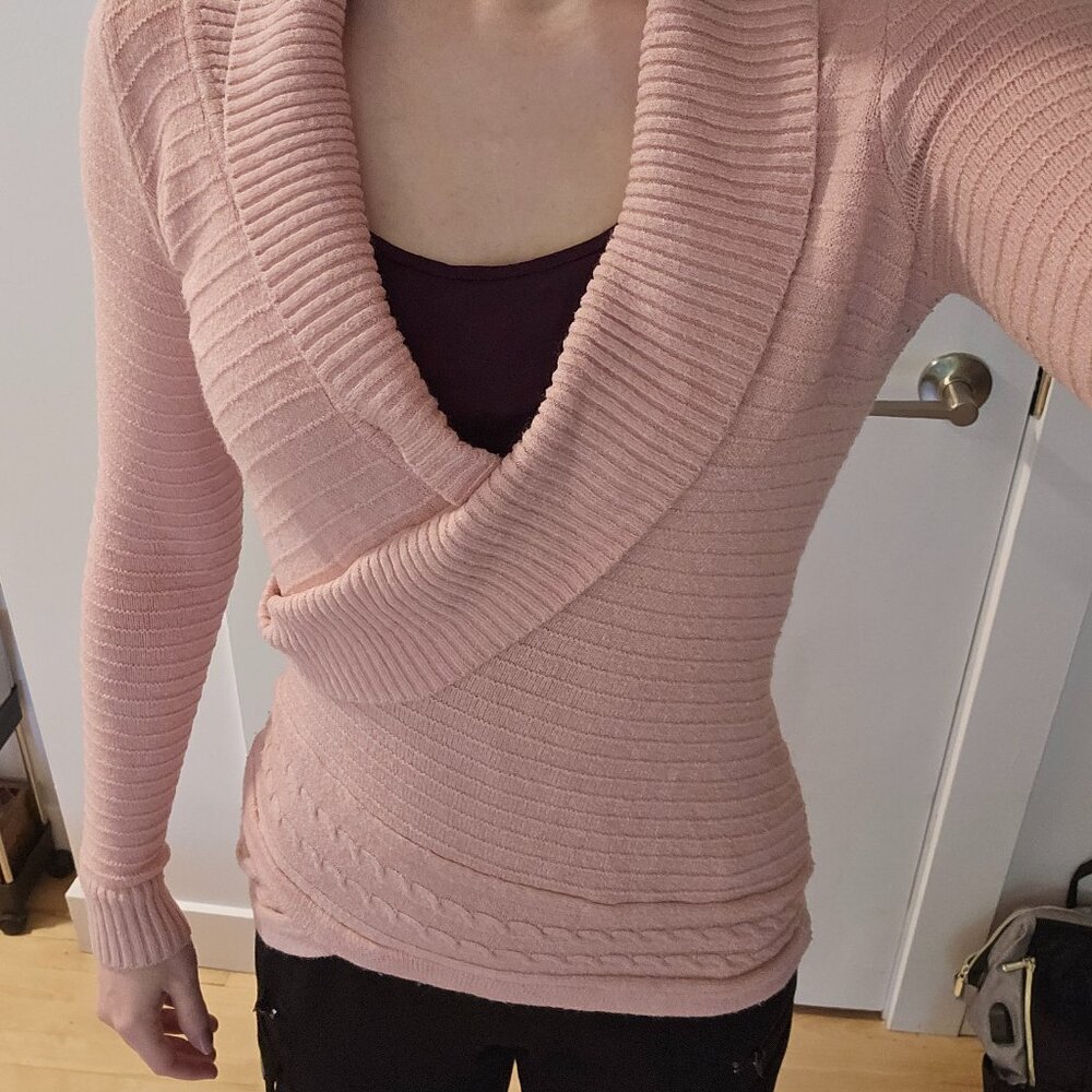 3/15$ light pink winter sweater